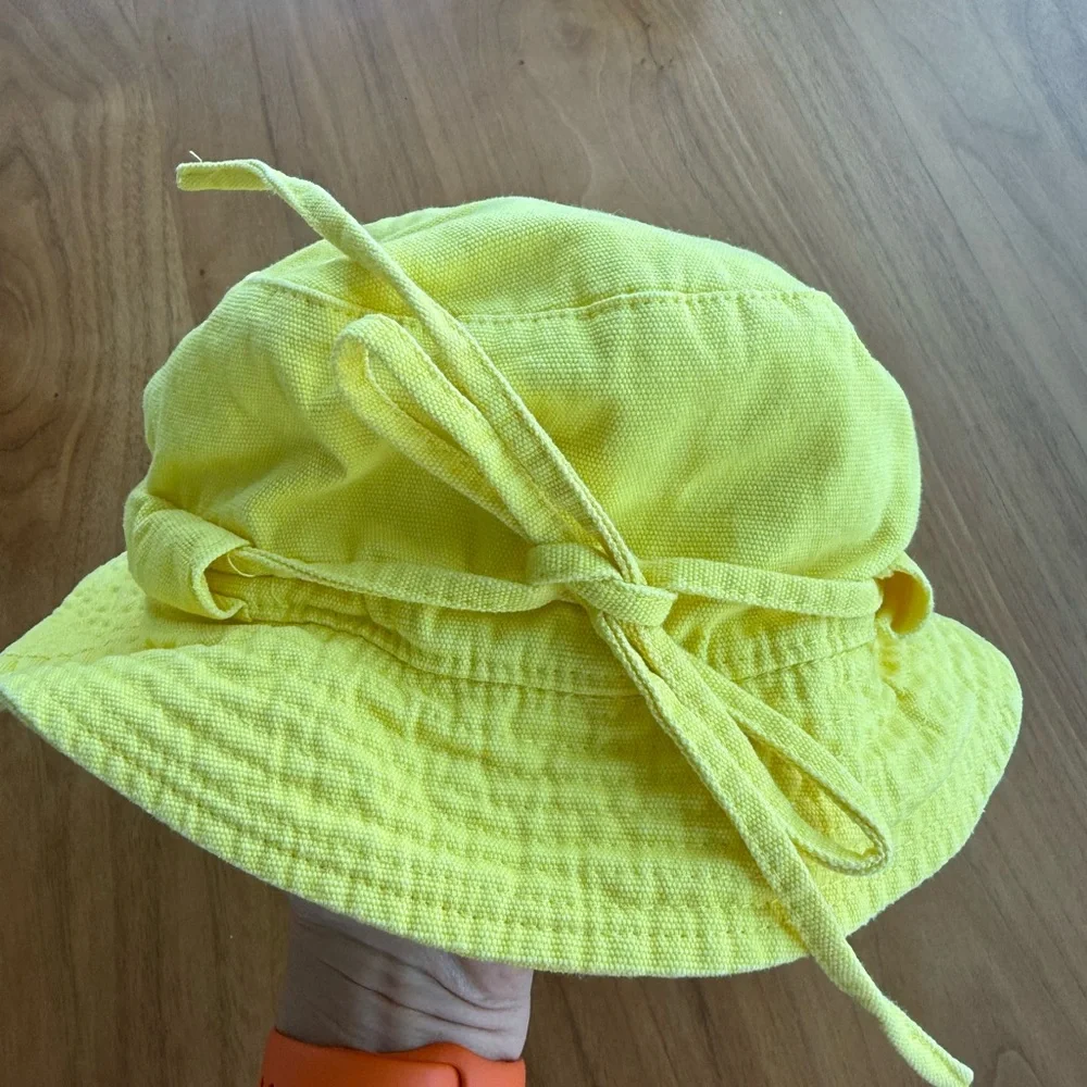 Jacquemus Sunny Yellow Cotton Bucket Hat - Picture 5 of 11